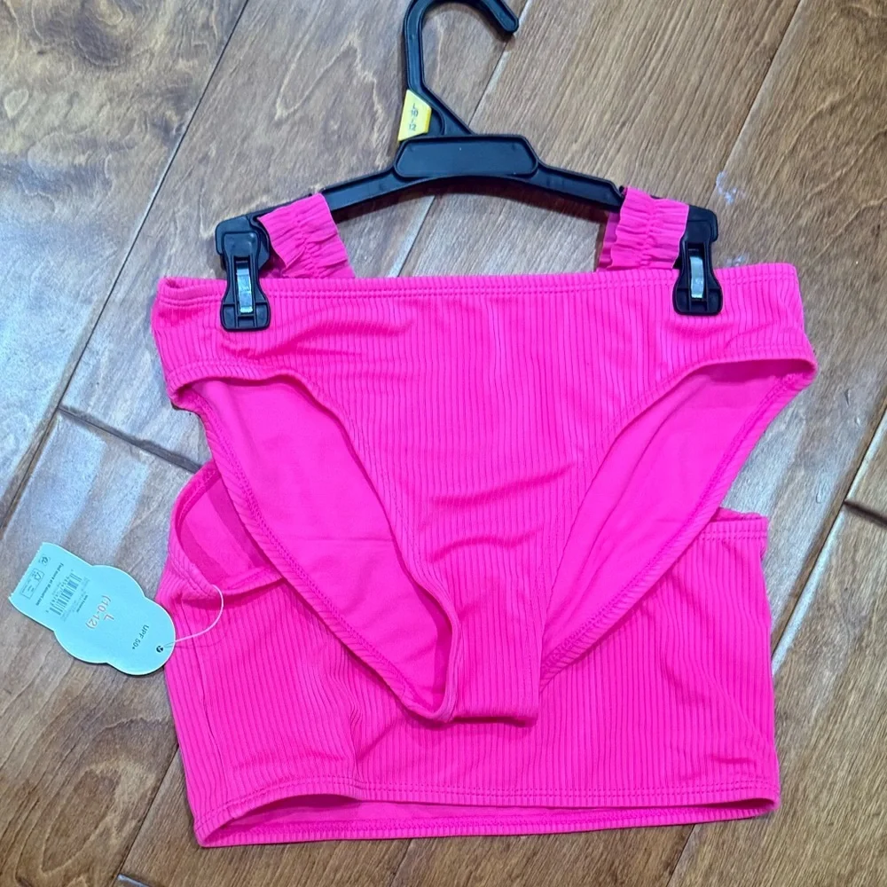NWT Size L (10/12) Wonder Nation UPF 50 Hot Pink Takini